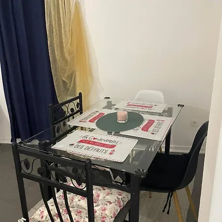 Vakantiehuis Jana In Paris